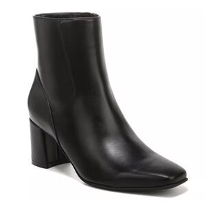 Elegant Aerosoles
  Black Ankle Boots size 7